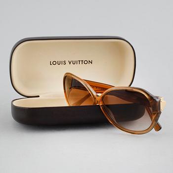 LOUIS VUITTON, sunglasses.