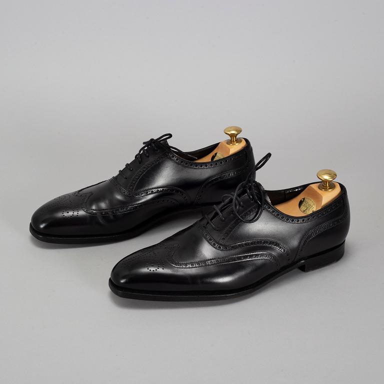 CROCKET & JONES, herrskor, brogues "Clifford Black leather sole", England, storlek 45.