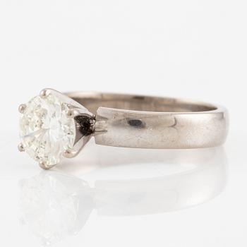 A ring by Sebastian Schildt 18K white gold set with a brilliant-cut diamond ca 1.50 ct.