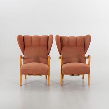 ÖRONLAPPSFÅTÖLJER, ett par, Sverige, 1900-talets mitt.