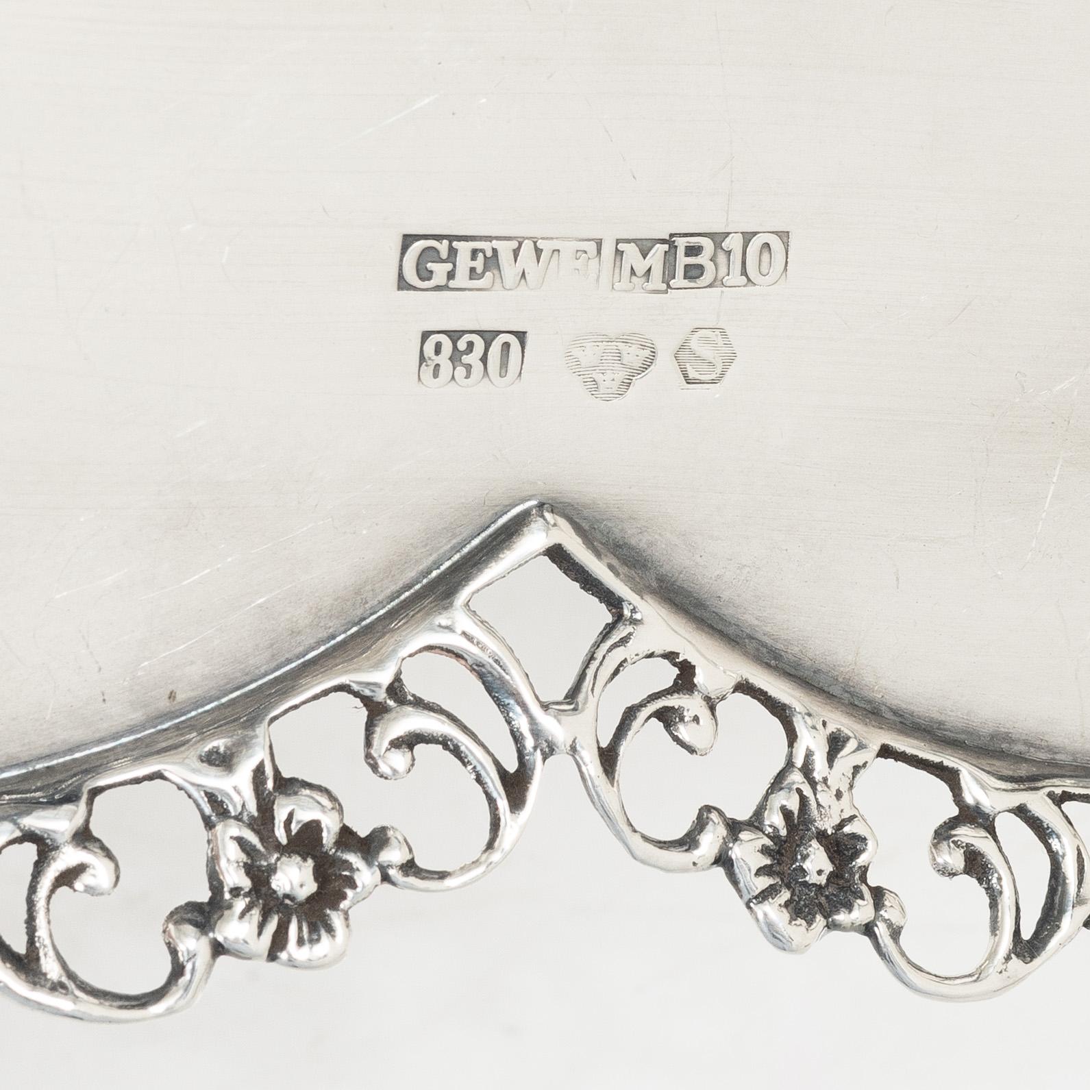 Gewe Silvervarufabriken Ab, cream jug, sugar bowl and tray, silver, Rococo style, Malmö 1968–1976.