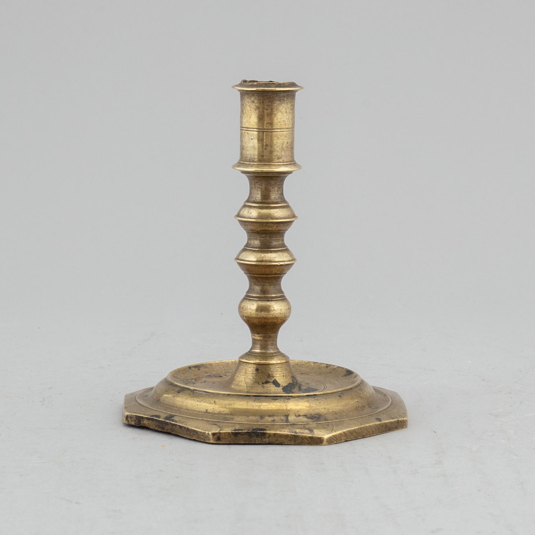 LJUSSTAKE, brons, 1600-tal.