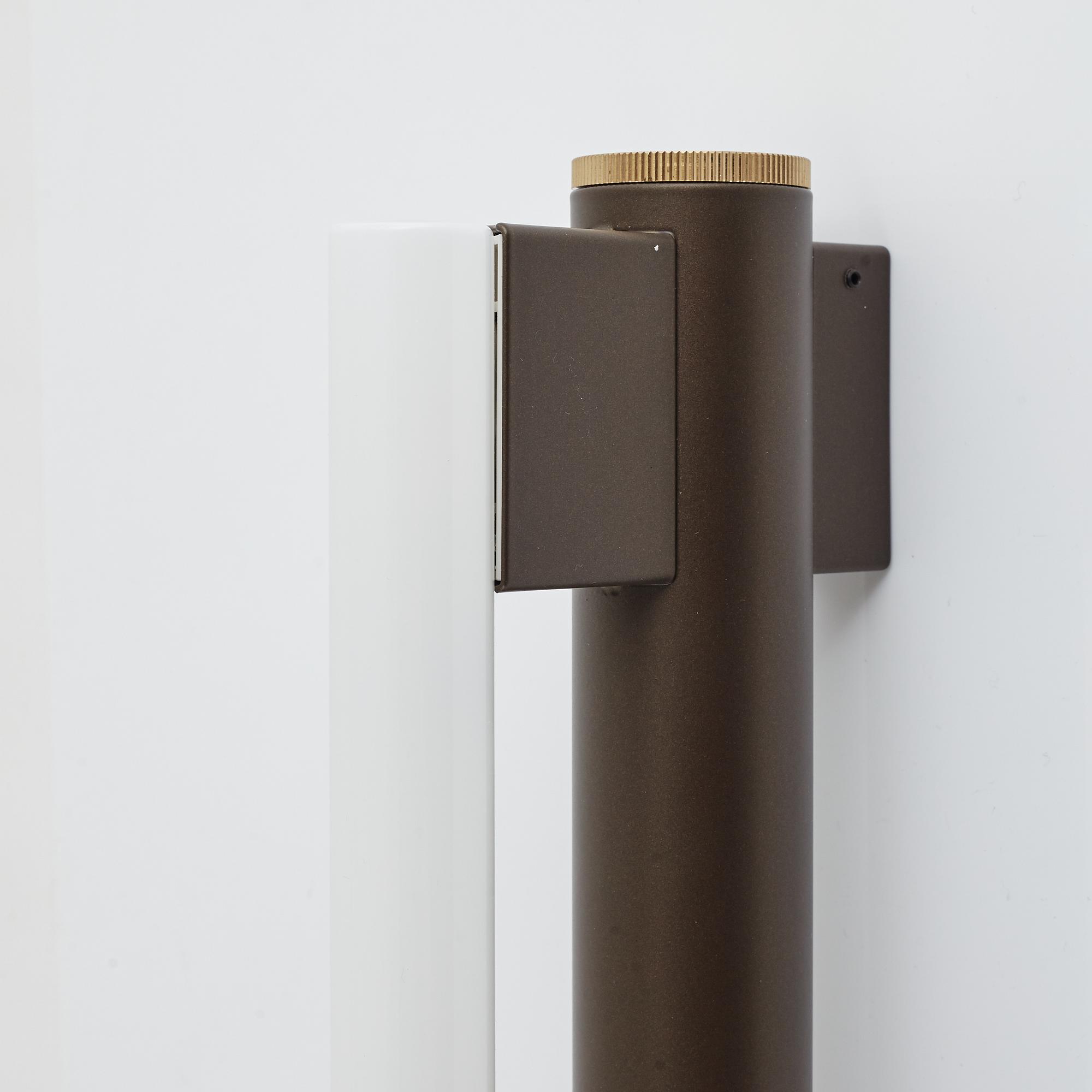 Krøyer-Sætter-Lassen, a 'Eiffel Wall Single 500' wall lamp, Frama.