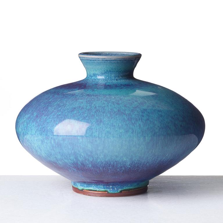 Berndt Friberg, a stoneware vase, Gustavsberg studio, Sweden 1972.