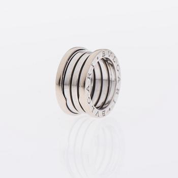 RING, 18K vitguld, "B.Zero1", Bulgari. Vikt ca 11,7 g.