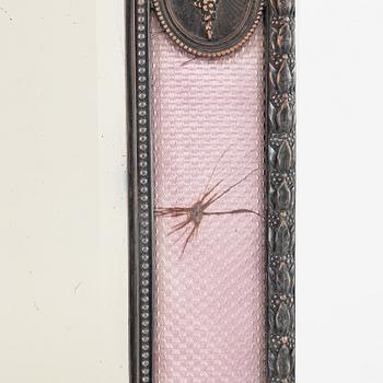 Toilettespegel, omkring år 1900.