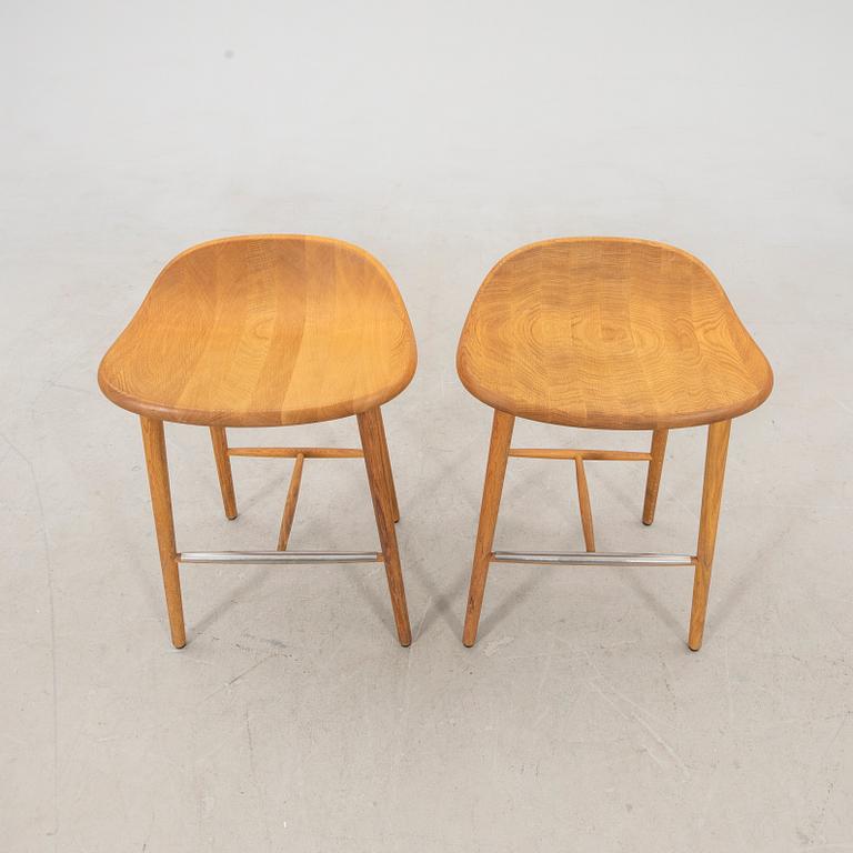 Jonas Lindvall, barstolar 1 par, "Miss Holly", Stolab 2021.