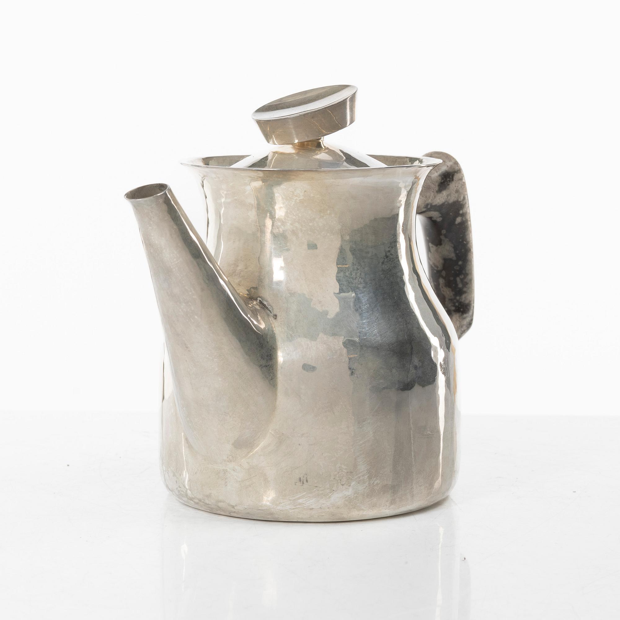 Eric Löfman, coffee pot, silver, MGAB, Uppsala 1975.
