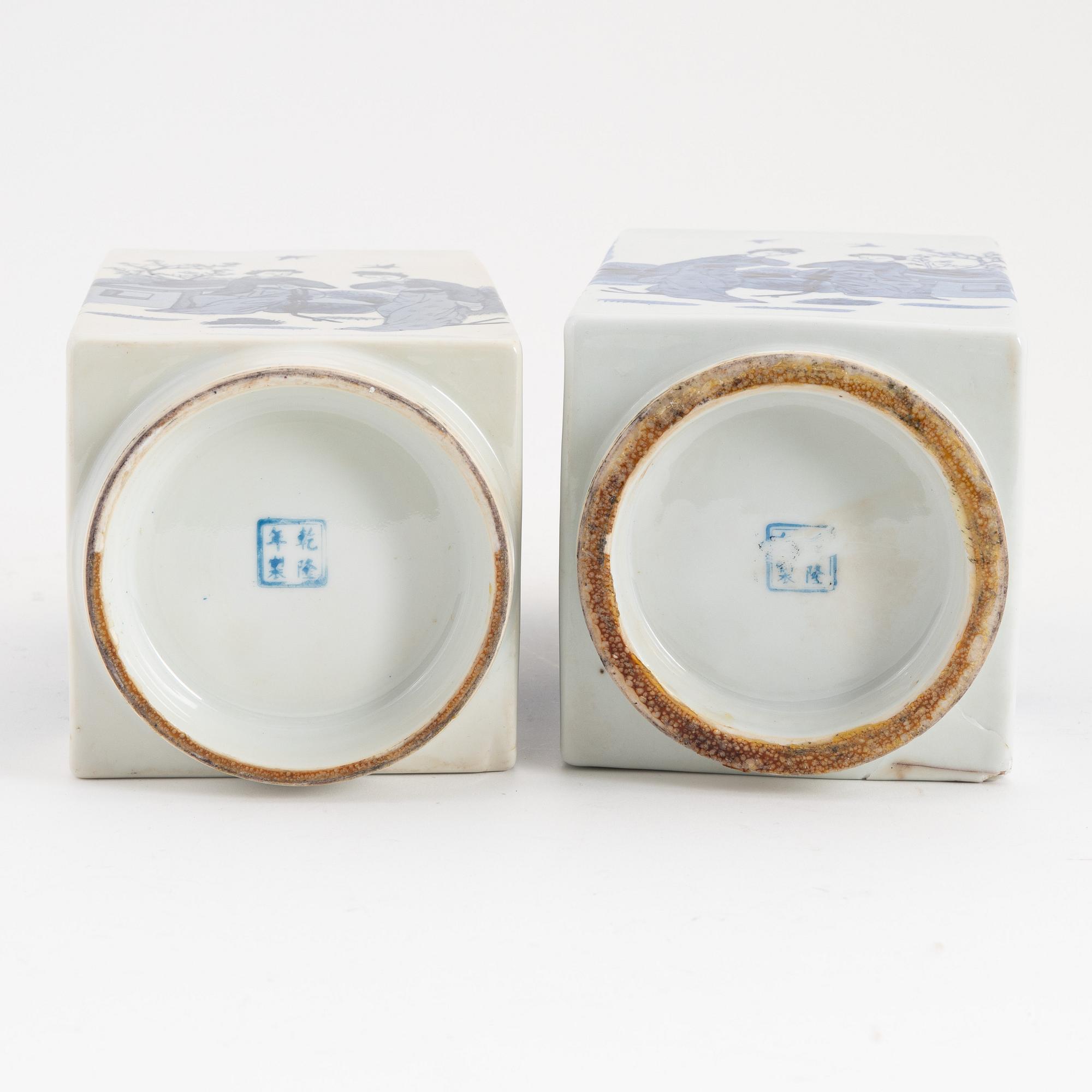 A pair of Chinese blue and white  'Cong' vases, 20th Century.