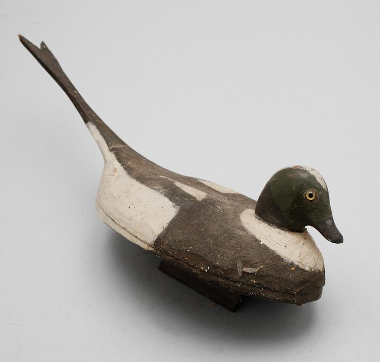 VETTE, skuret och bemålat trä, 1800-/1900-tal.