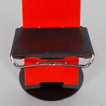 BÖRGE LINDAU & BO LINDECRANTZ, stol, "Plankan" För Svensson i Lammhult 1985.