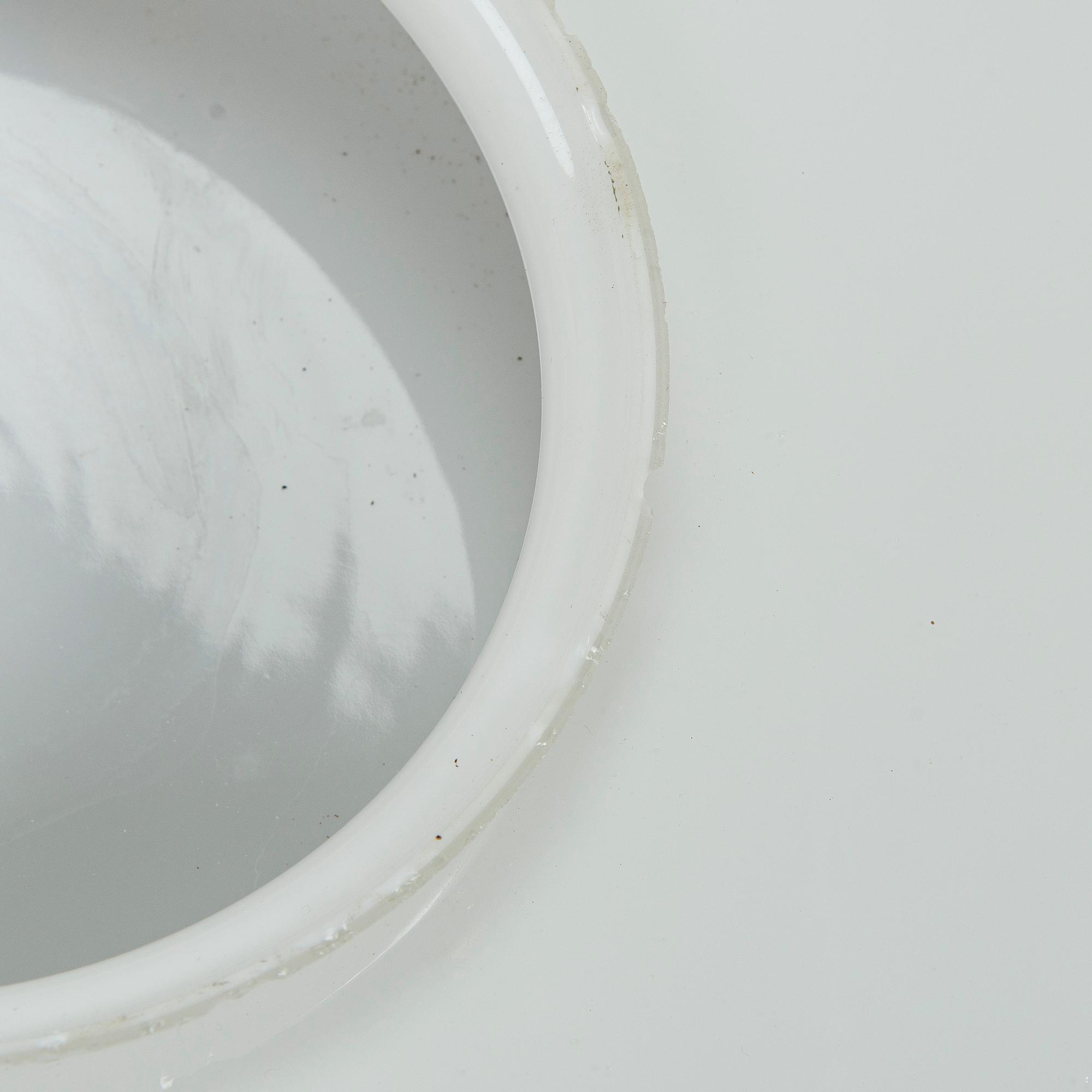 Arne Jacobsen, taklampor/ vägglampor, ett par, "AJ-Eklipta", Louis Poulsen, Danmark.