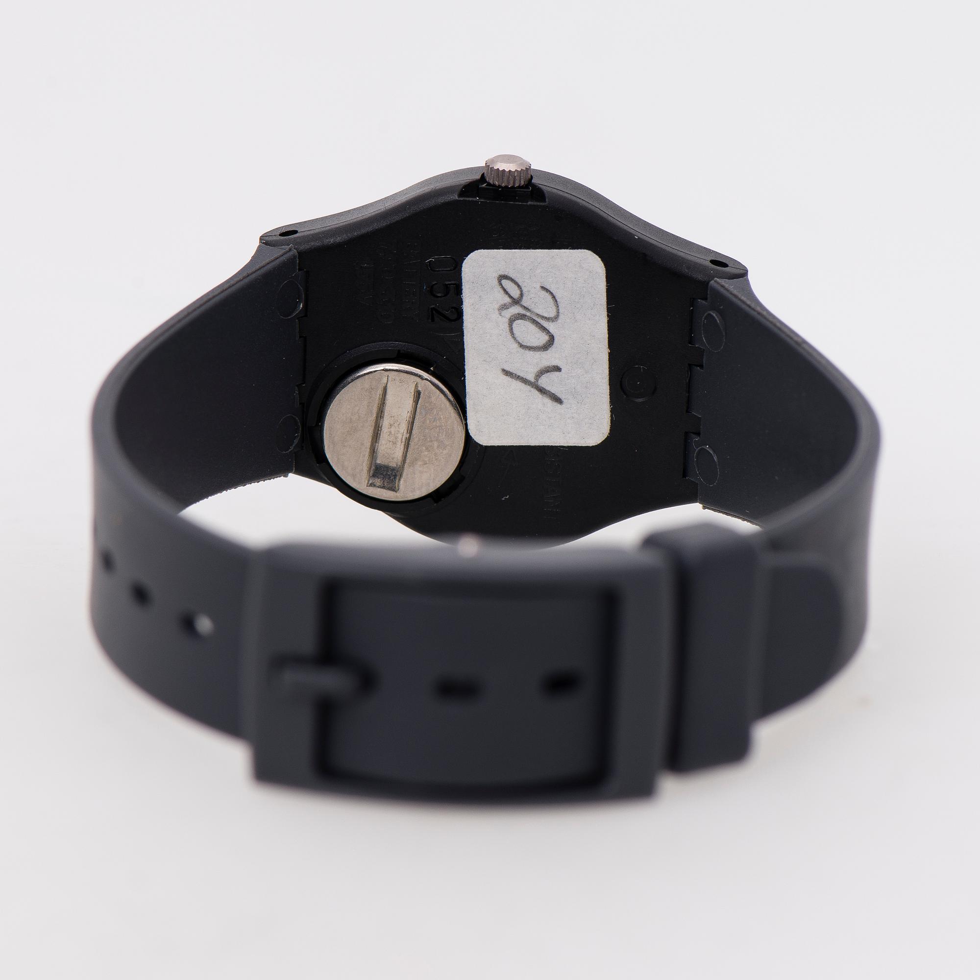 ARMBANDSUR 4 ST, SWATCH, två herr och två damur 1980-tal.