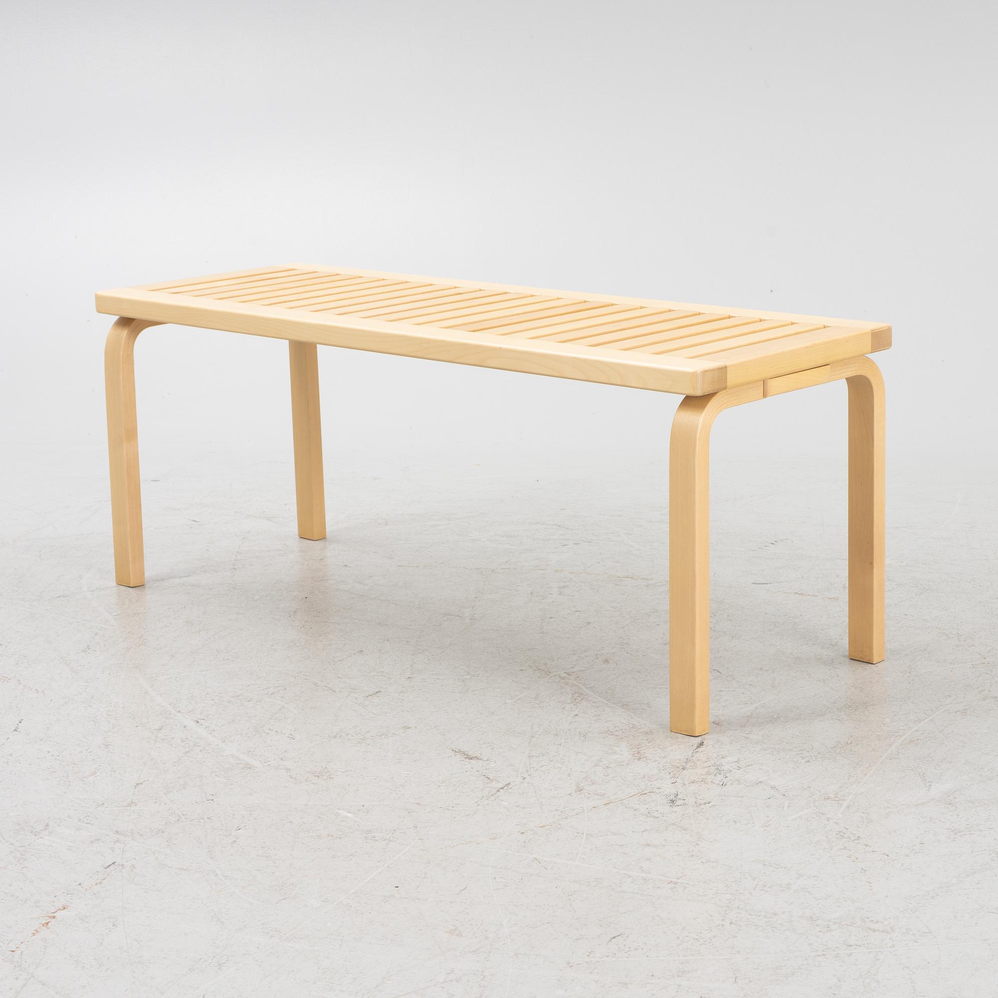 Alvar Aalto, bänk, modell 153A, Artek.