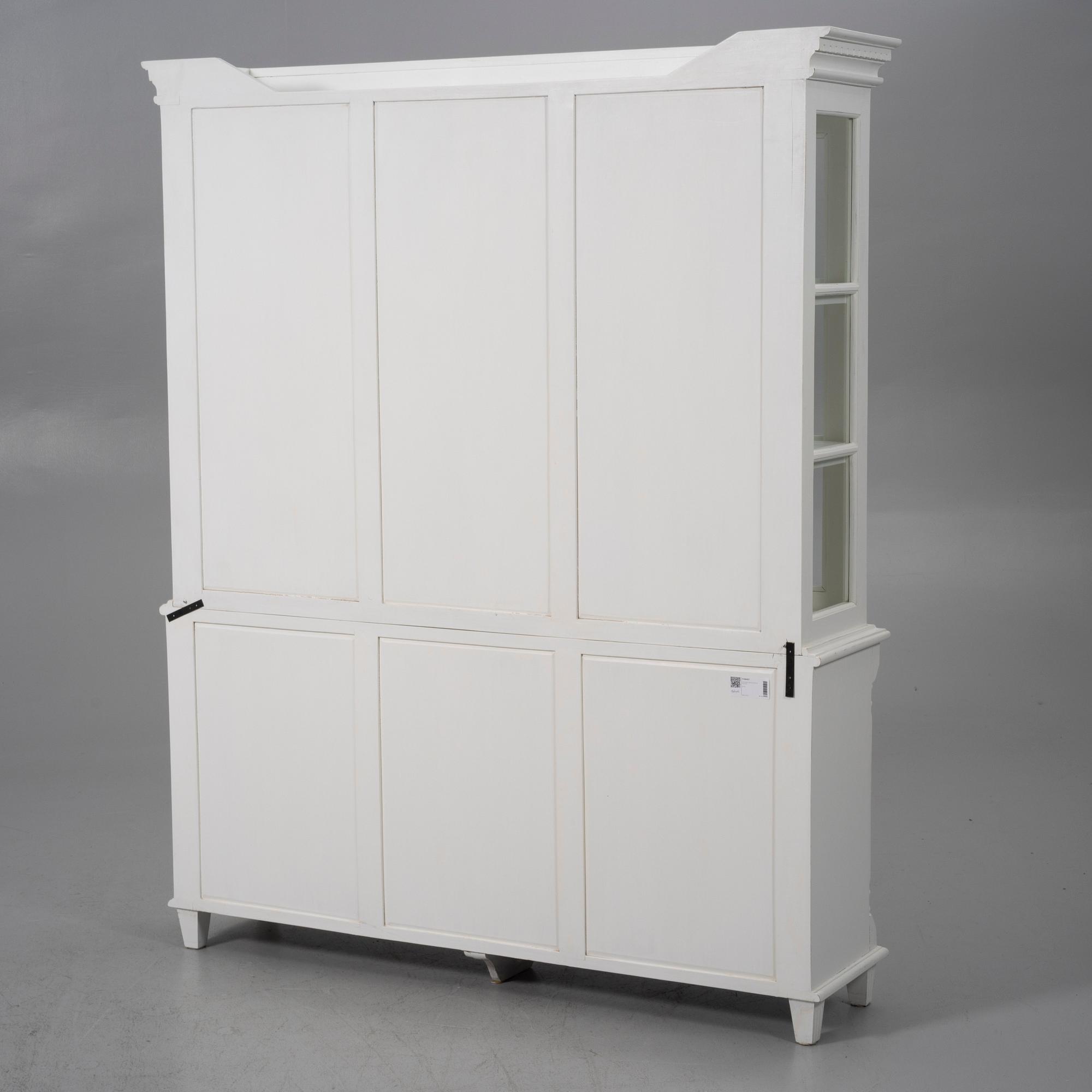 Display cabinet, Gustavian style, Geromar.