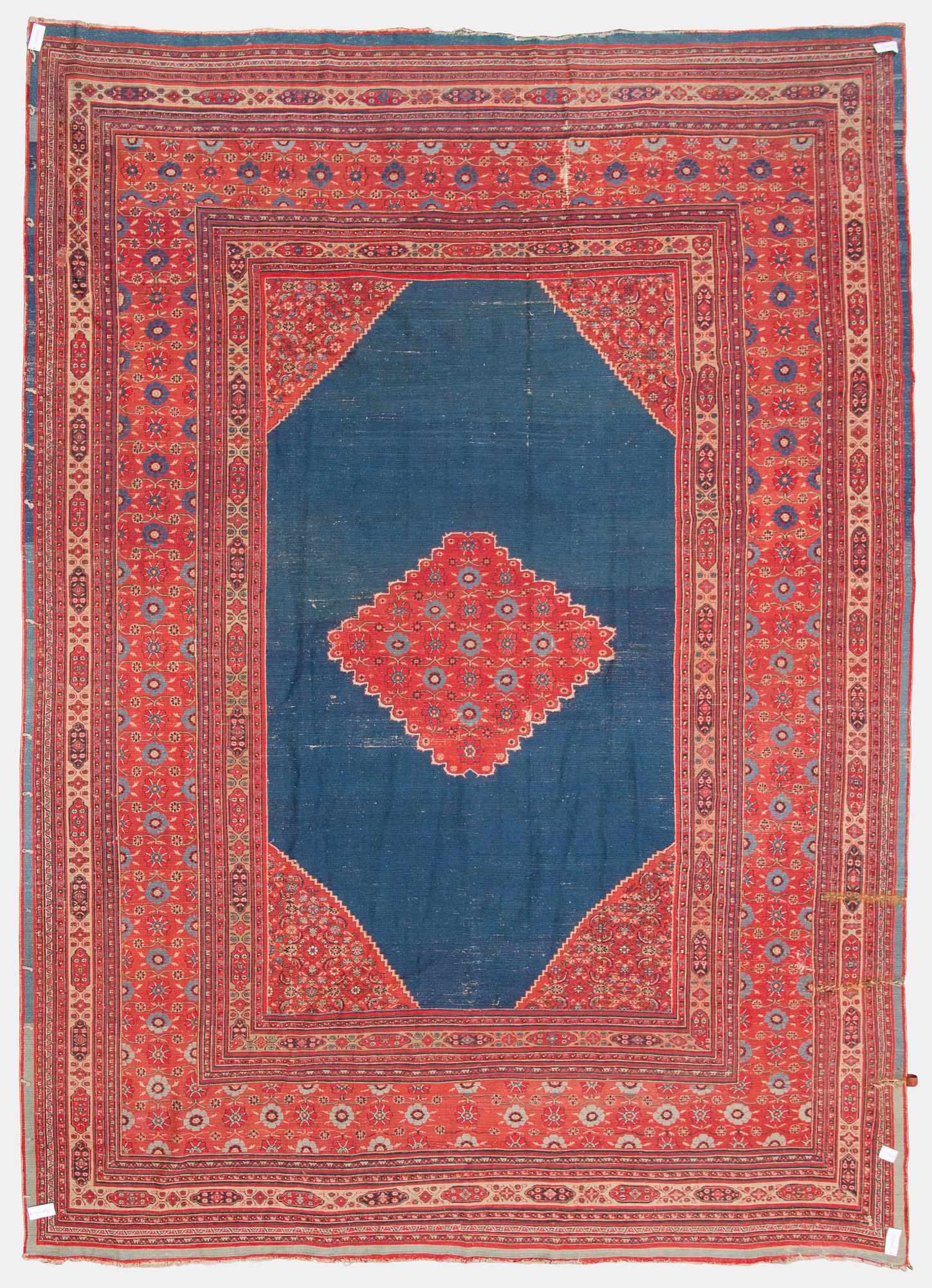 Matta, antik Doroshk, nordöstra Persien, ca 490 x 353 cm.