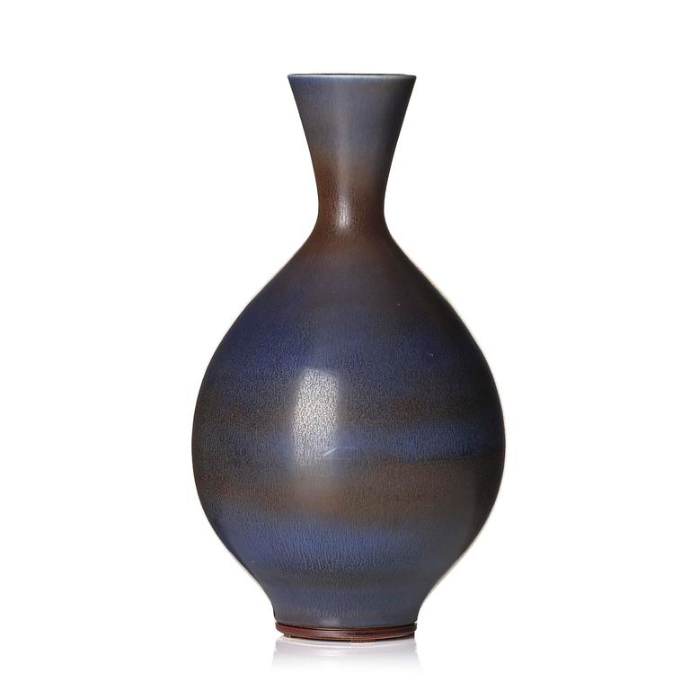 Berndt Friberg, a stoneware vase, Gustavsberg Studio 1973.