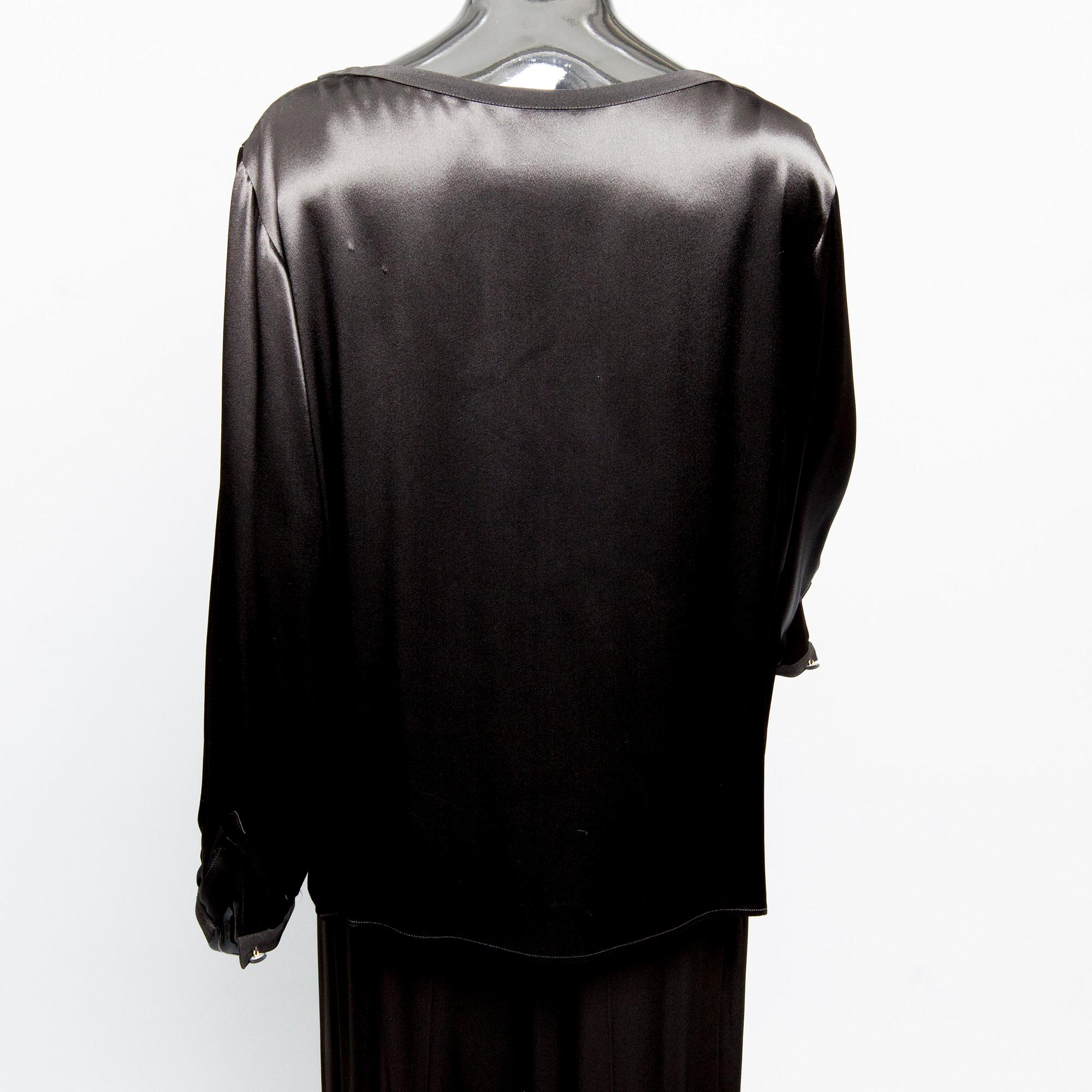 PUKU, kaksi osaa, Yves Saint Laurent.