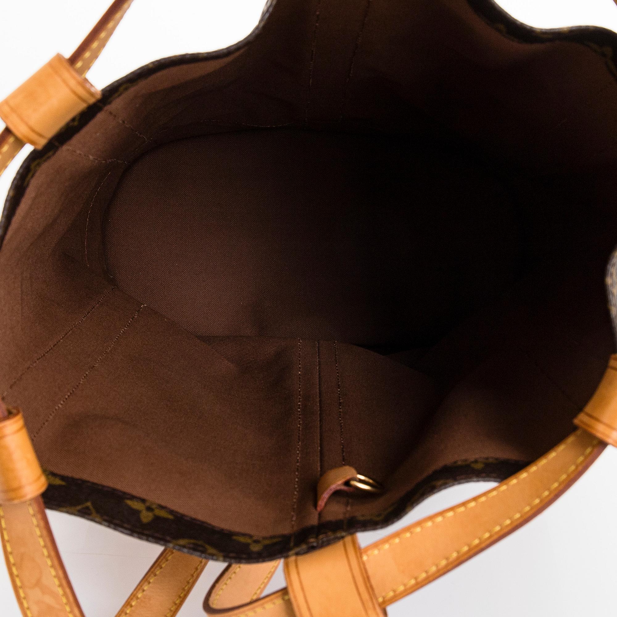 Louis Vuitton, laukku, "Randonnee PM".