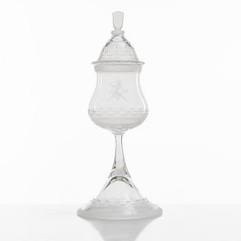 Simon Gate, An "Aurora" lidded glass cup, Orrefors, 1976.