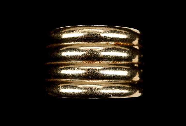 COLLIER samt RING, 18k guld. Ca 12 gr.