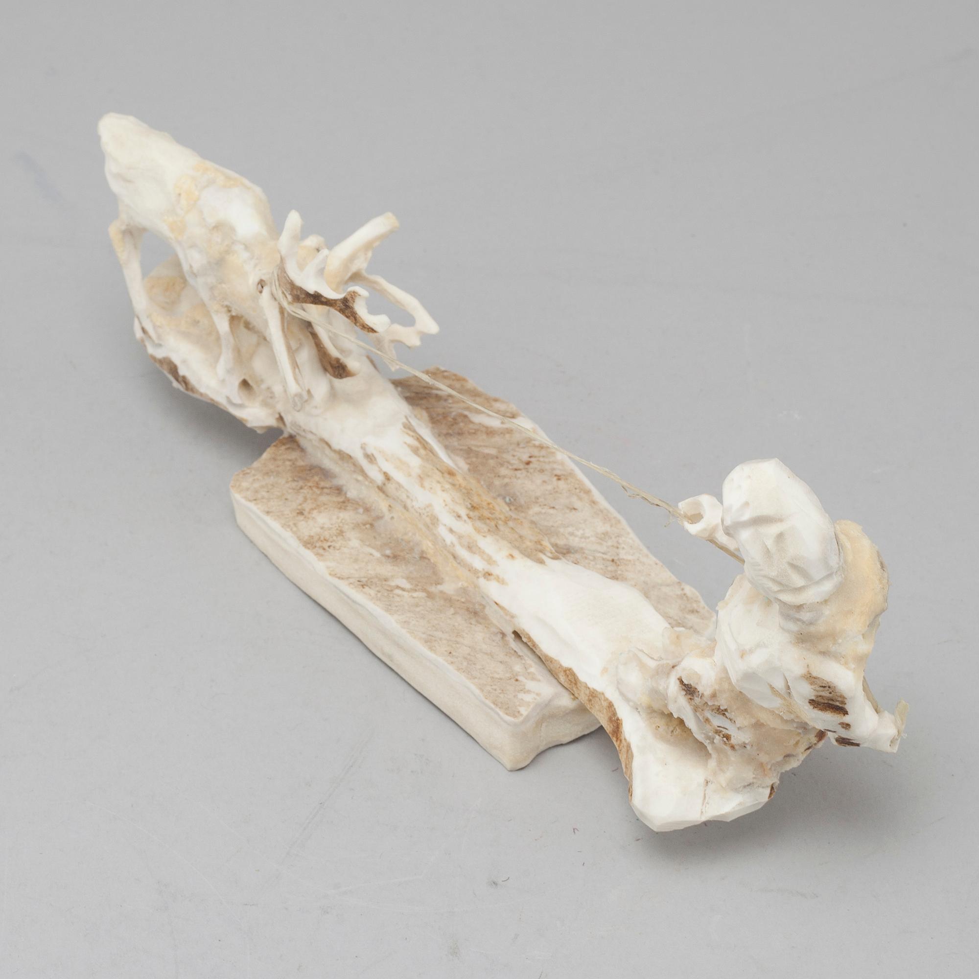 ERIK NORBERG, figurin, horn, signerad E.N. och daterad -91.