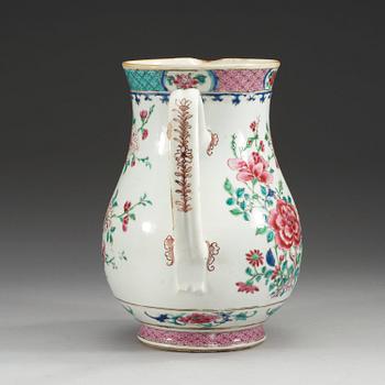 A large famille rose ewer, Qing dynasty, Qianlong (1736-95).
