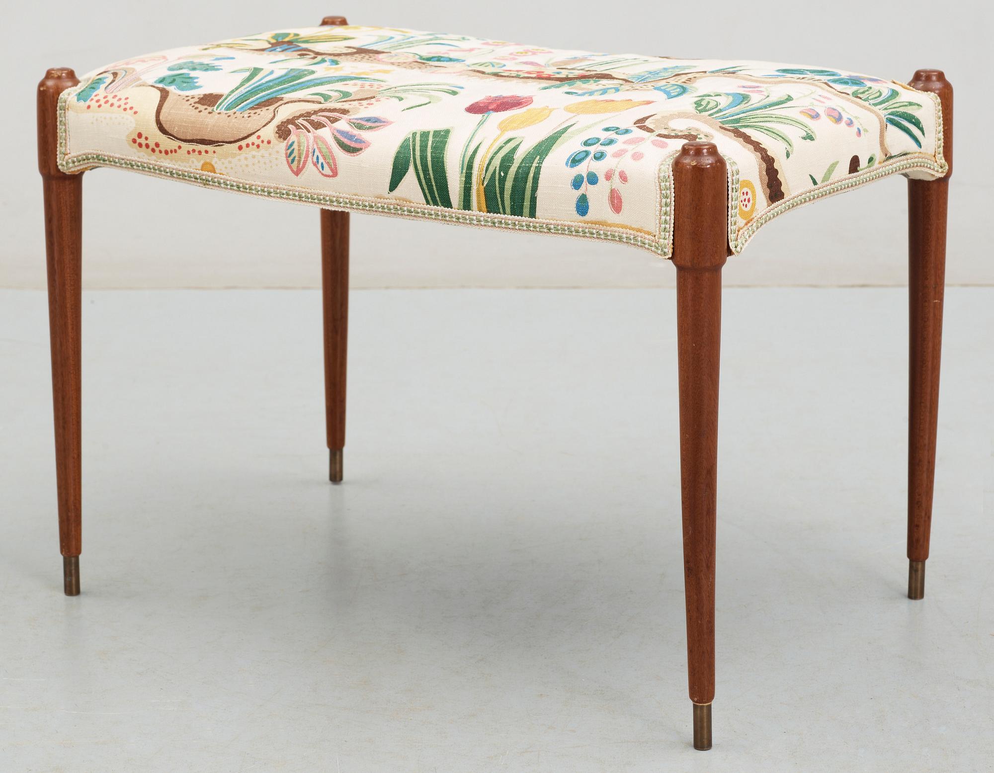 TOILETTBORD MED PALL, 1940/50-tal.