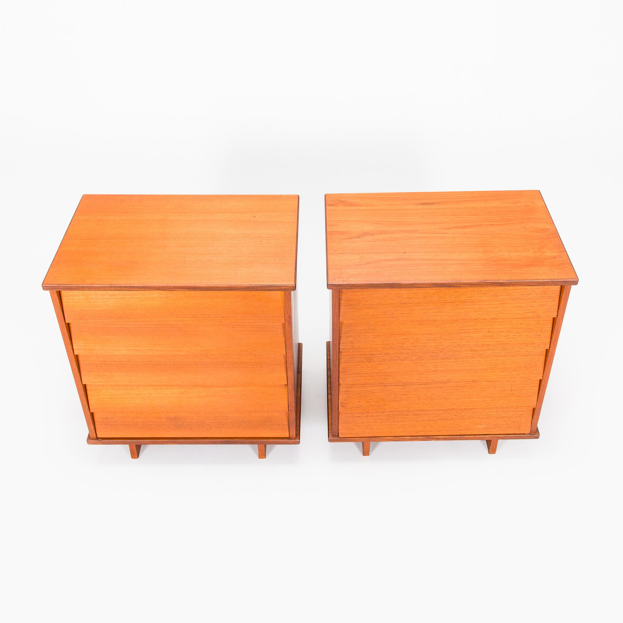 Ilmari Tapiovaara, A pair of bedside tables model 1503 for Asko Finland, 1960s.