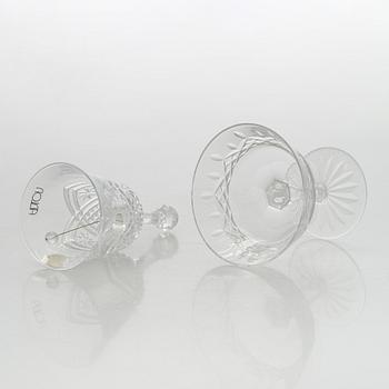 Jälkiruokamaljoja / samppanjalaseja, 12 kpl Waterford ja pöytäkello, 1960/70-luku.