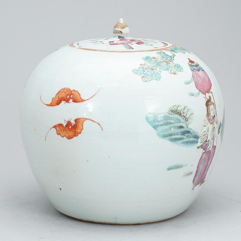 BOJAN, porslin, Kina, 1800-tal.