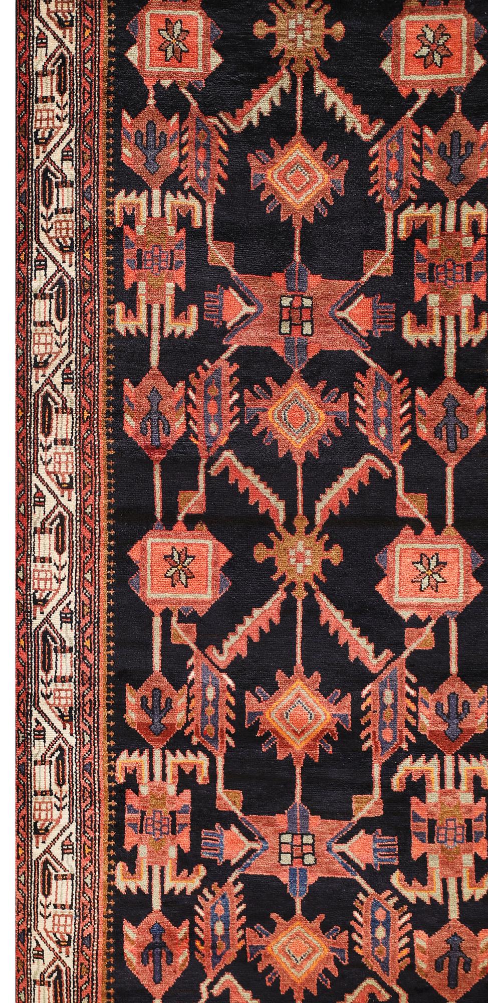 Gallerimatta, Hamadan, ca 495 x 103 cm.