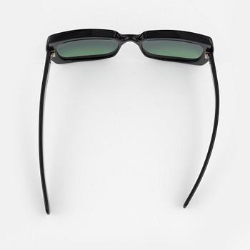 Oliver Goldsmith, solglasögon, "Fuz".