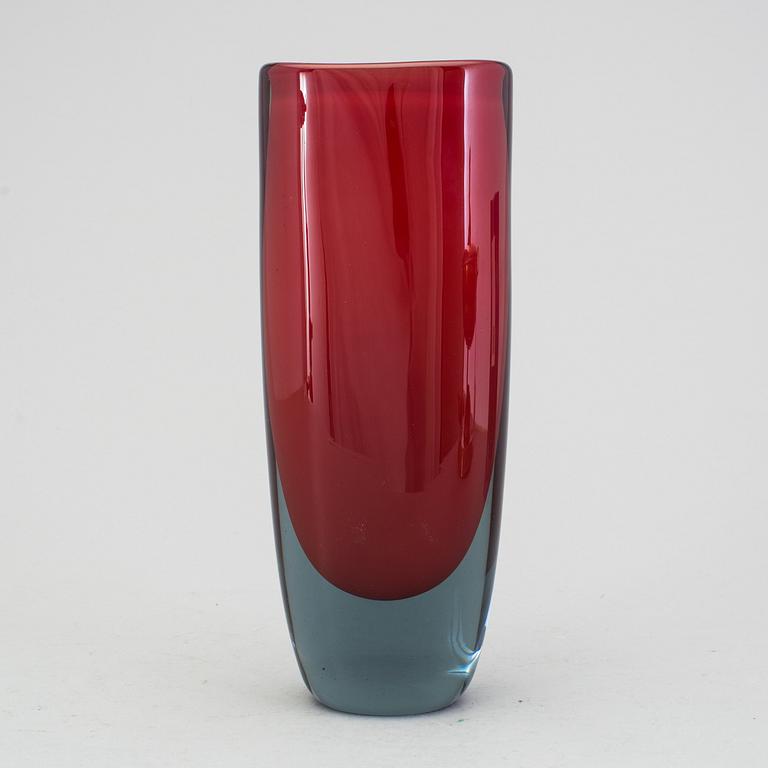 A glass vase by Vicke Lindstrand, Kosta 1950´s.