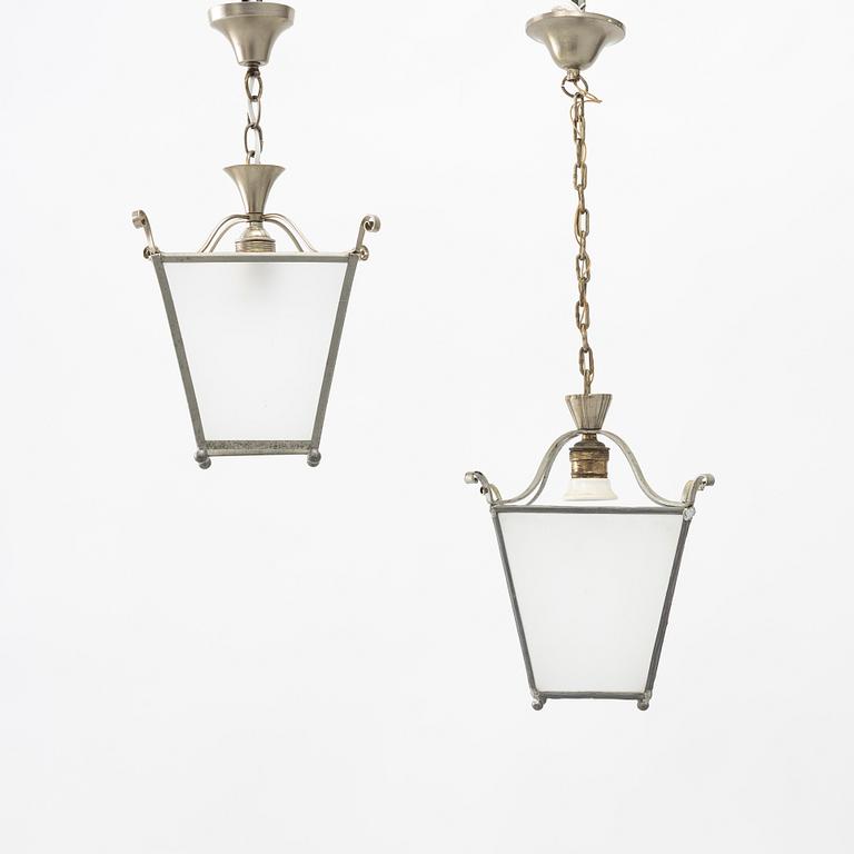 Harald Notini, taklampor, ett par, modell 6401, Arvid Böhlmarks Lampvarufabrik, 1920-30-tal.