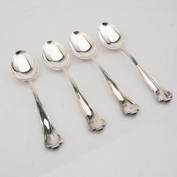 A Swedish 20th century set of 15 silver spoons mark of Hallbergs Stockholm 1948, weight 1352 grams.