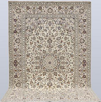 A Keshan carpet, 300 x 202 cm.