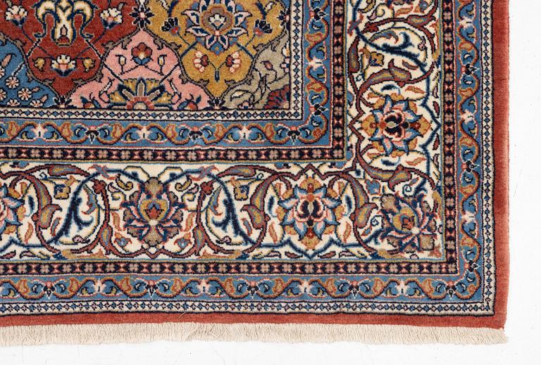 Rug, Sarough, 365 x 245 cm.
