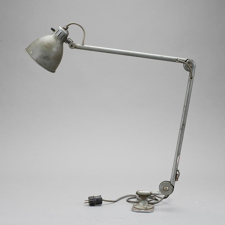 INDUSTRILAMPOR. 2 st, bla Essde-lampa, Bröderna Johansson, Auto metall, Skellefteå, 1930/40-tal.