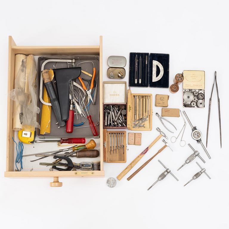 Watchmaking tools and spare parts, including a lathe by Lorch.