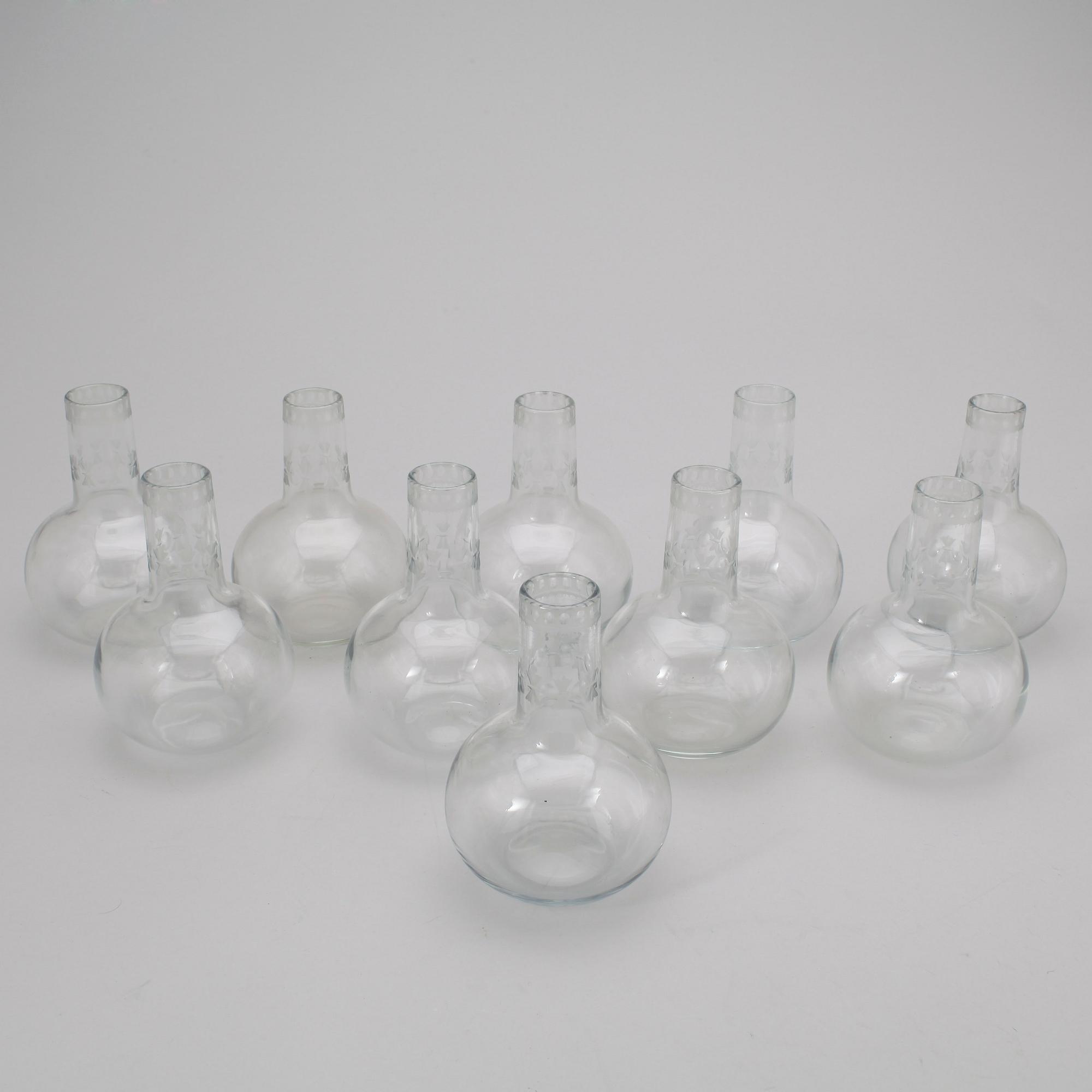 KARAFFER, 10 st, glas, troligen tidigt 1900-tal.