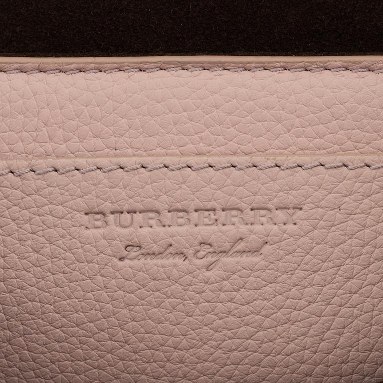 Burberry, väska.