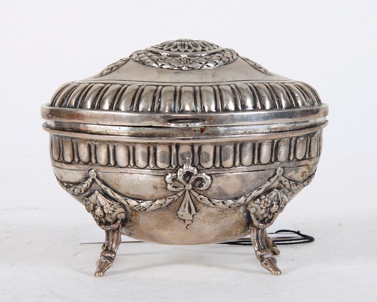 SOCKERSKÅL, silver, ca 300 gram, gustaviansk stil.