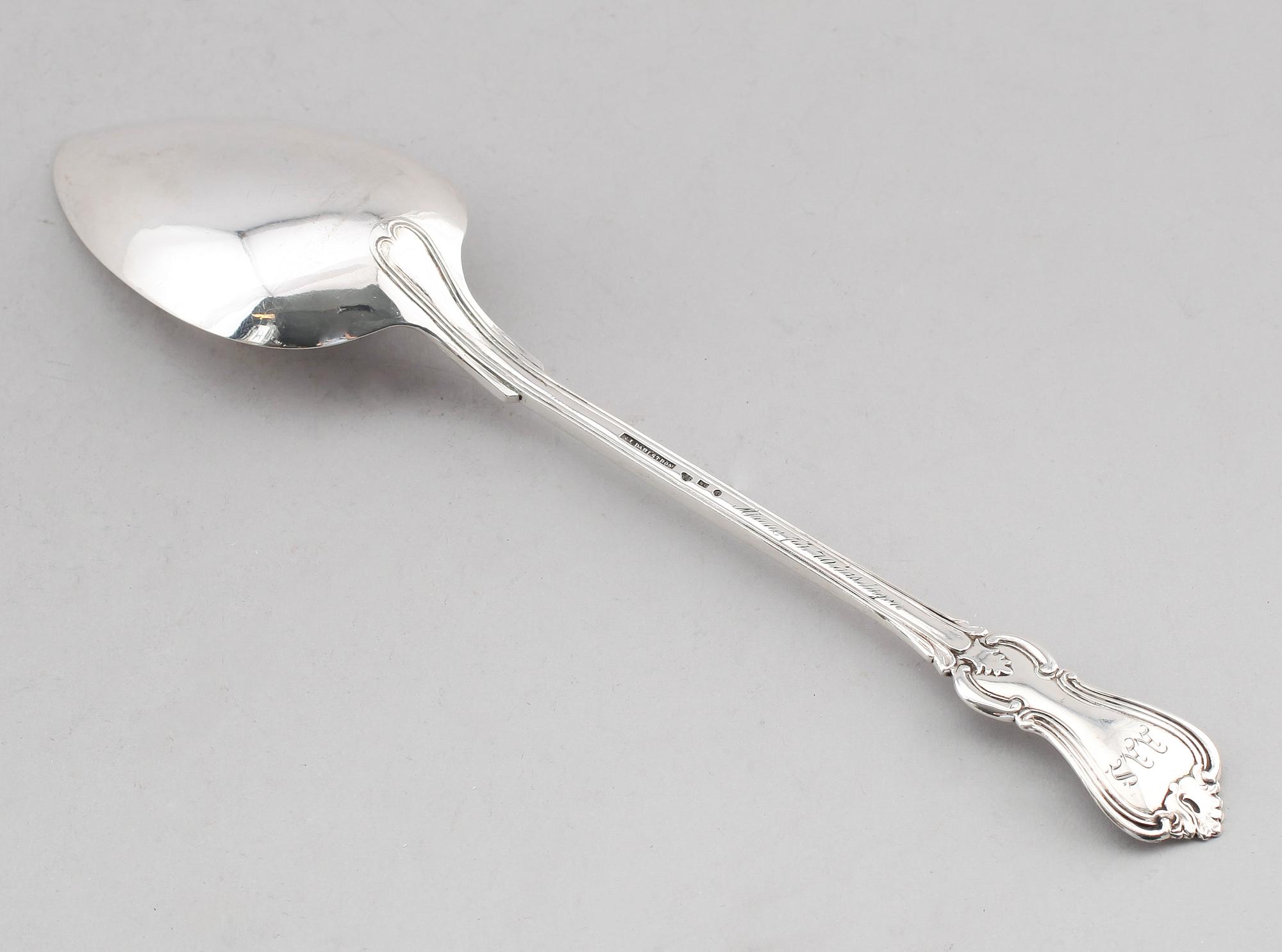 RAGUSKED, silver, Nils Leonard Dahlström, Örebro 1880. Vikt ca 127 g.