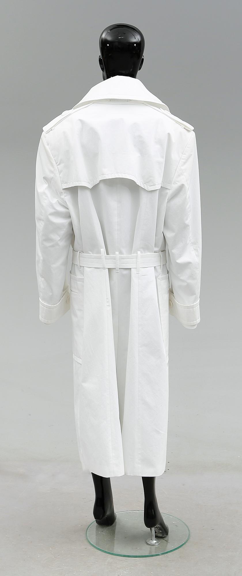 TRENCHCOAT, Lars Wallin, 2000-tal.