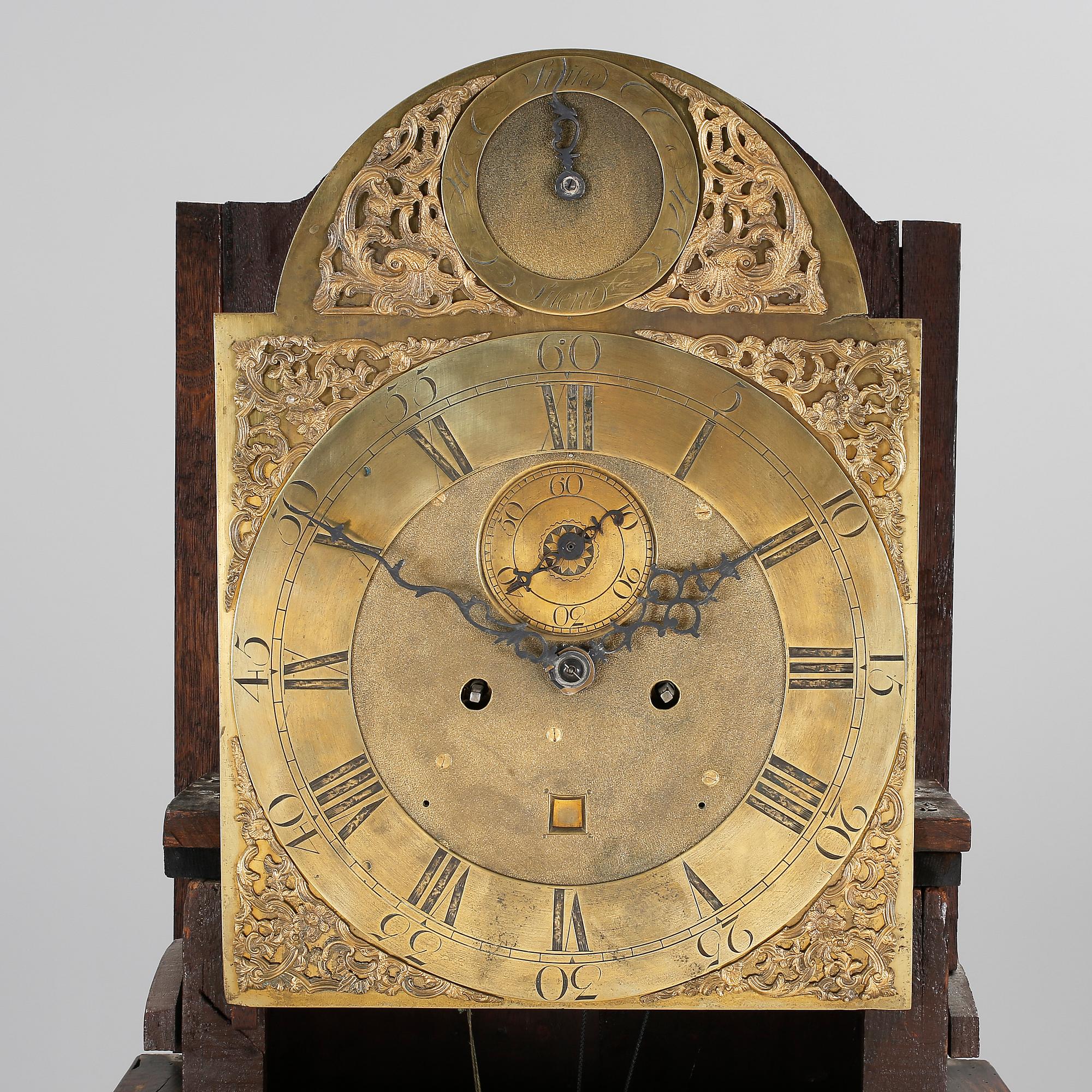 GOLVUR, med två lod samt pendel, England, 1800-talets första hälft.