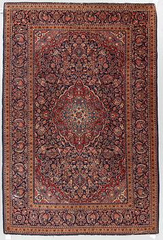 MATTO, a semi-antique Kashan, ca 203,5-205,5 x 135-137,5 cm.