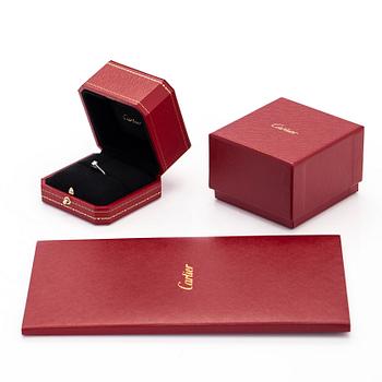 Cartier, sormus, platinaa ja briljanttihiottu timantti n. 0.25 ct. GIA-dossier ja sertifikaatilla.