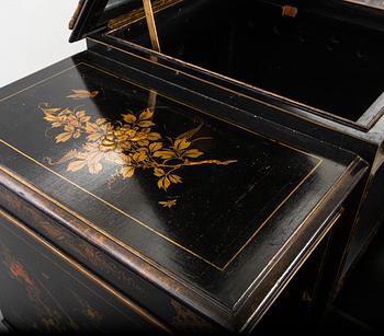 SIDEBOARD/MUSIKMÖBEL, 1900-talets första hälft.