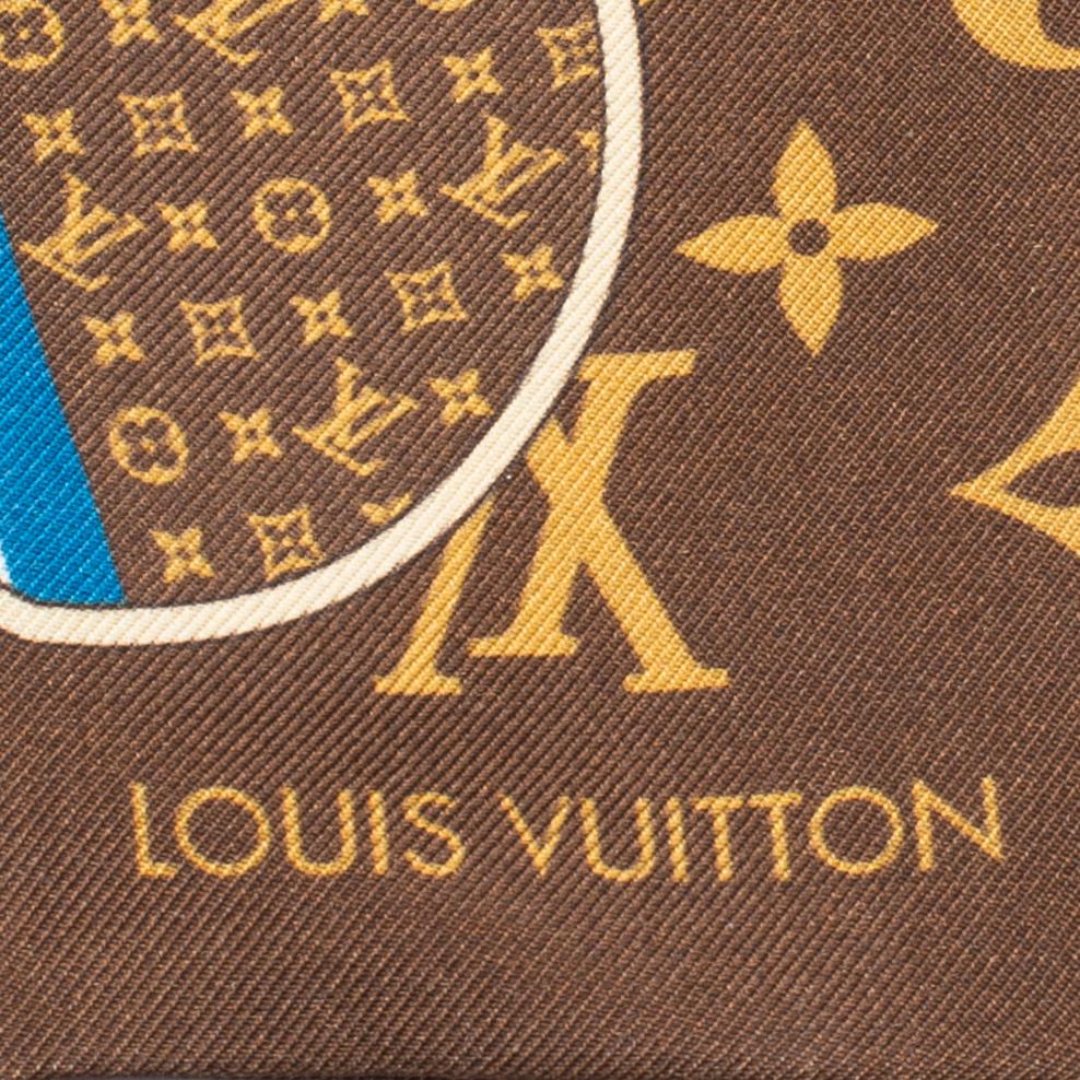 LOUIS VUITTON, scarf,.